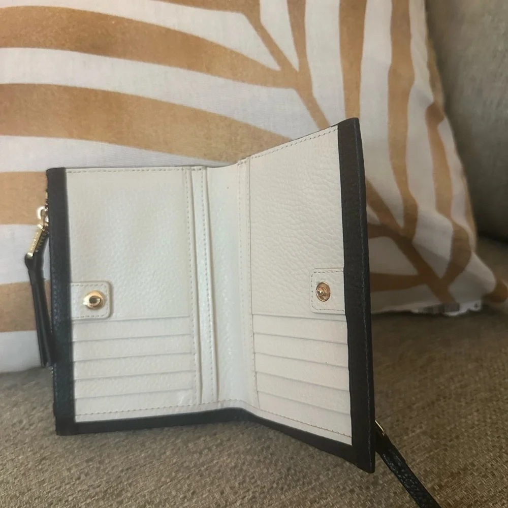 Radley London Sunny Dene Bifold Black‎ Leather Wallet with Gold Accents